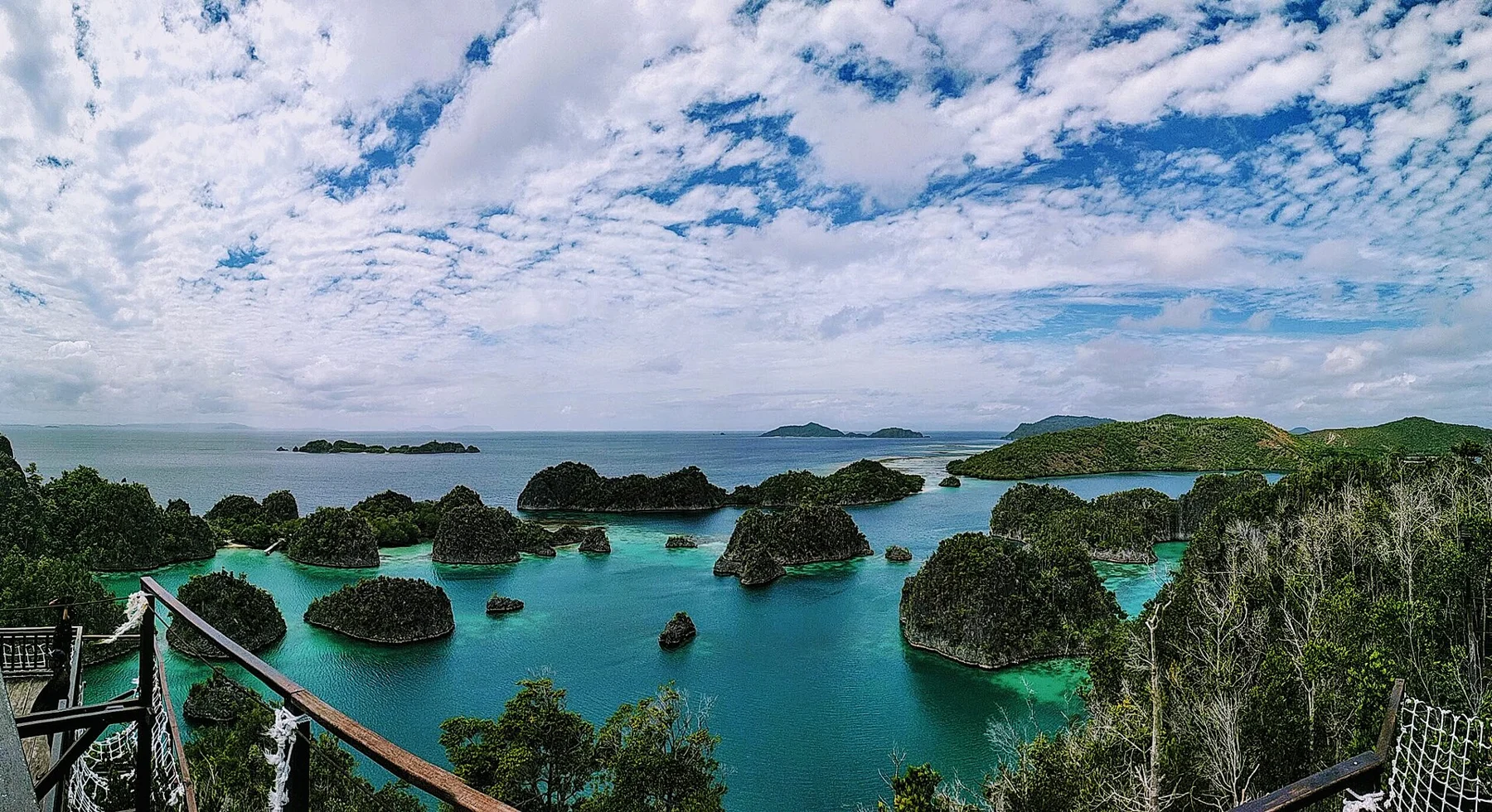 Worlds apart, Indonesian Islands